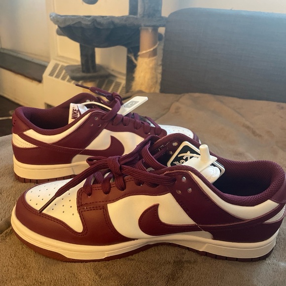 Sail/dark beetroot cachemere women Nike dunk low - Picture 1 of 7